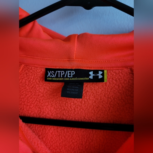 Under Armour Jacket - Picture 2 of 2